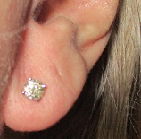 xxM1341M 14k white gold diamond earrings Takst-Valuation N.kr. 27 000